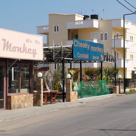 La Luna Beach Hotel 2*