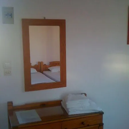 Hotel La Luna Beach Malia (Crete)
