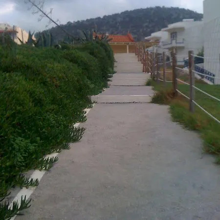 La Luna Beach Hotel 2*