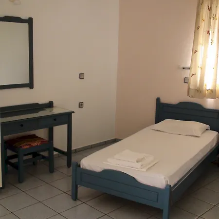 La Luna Beach Hotel